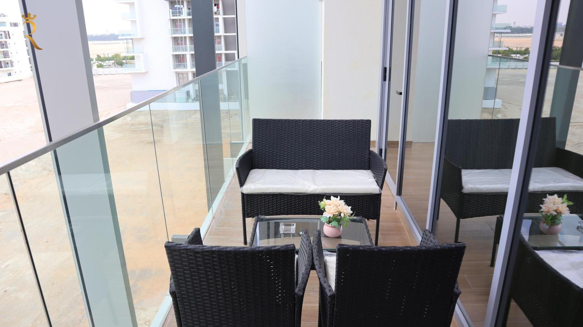 Duplex 2br Delight - Masdar *