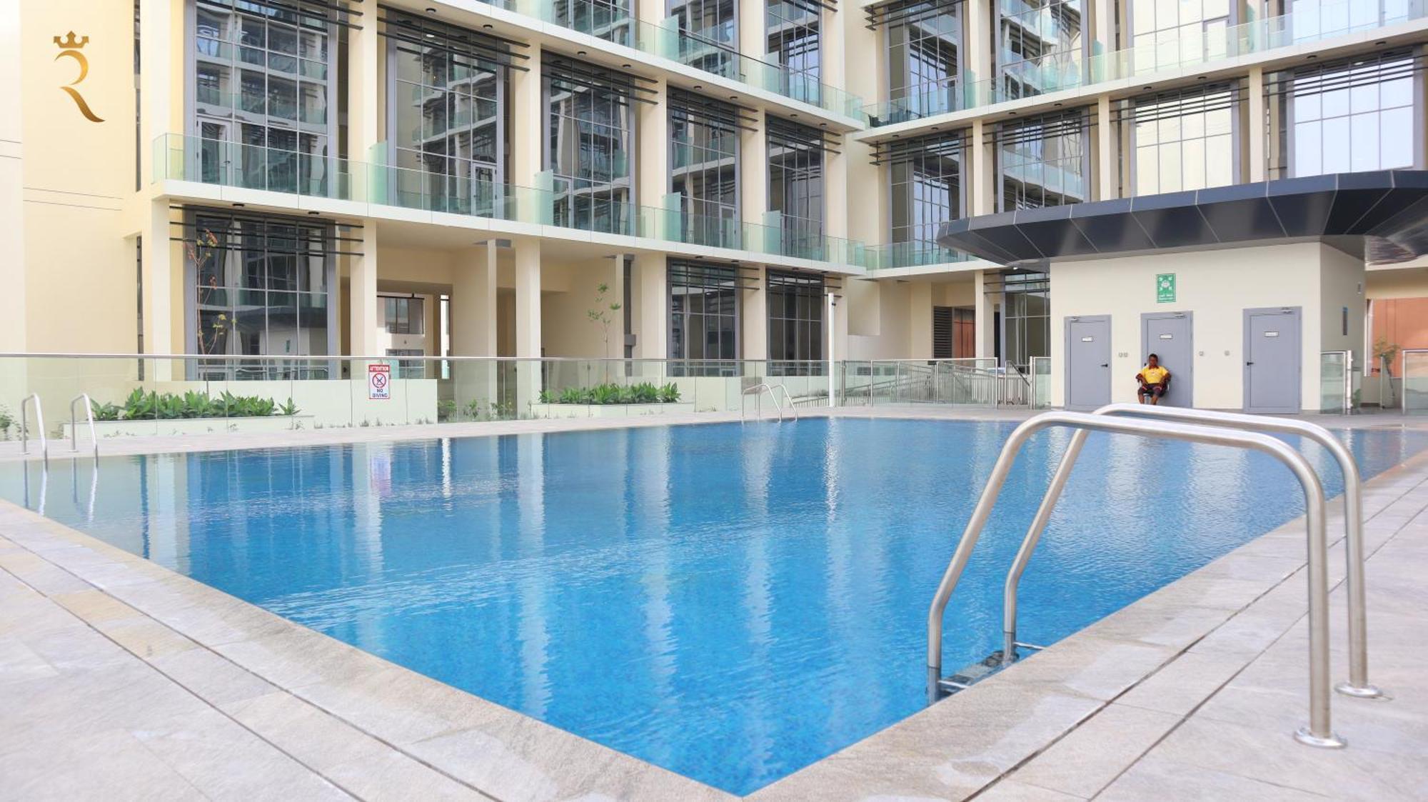Duplex 2br Delight - Masdar *