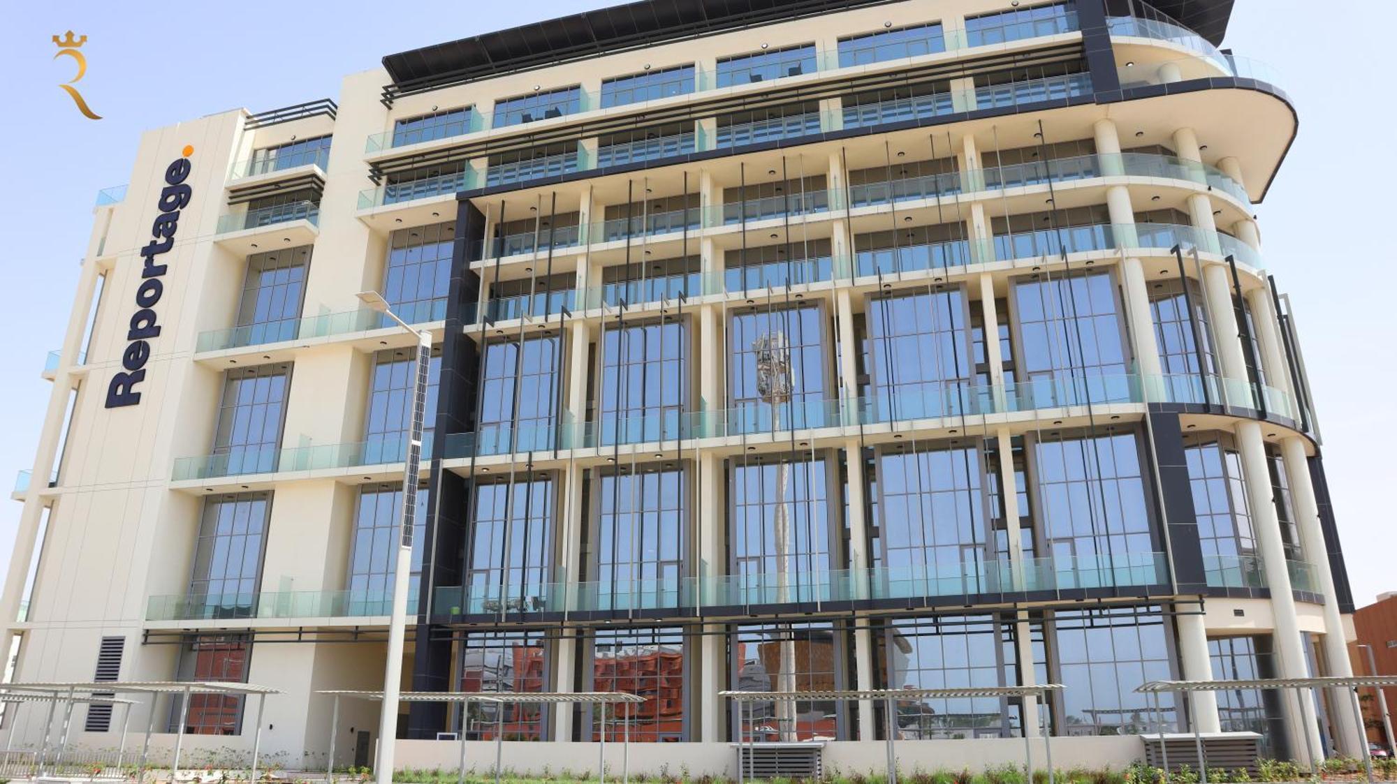 Duplex 2br Delight - Masdar Apartment